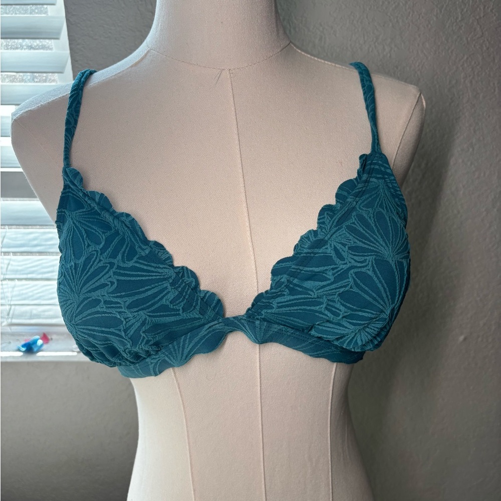Blue Lace Bikini with Scalloped Edges